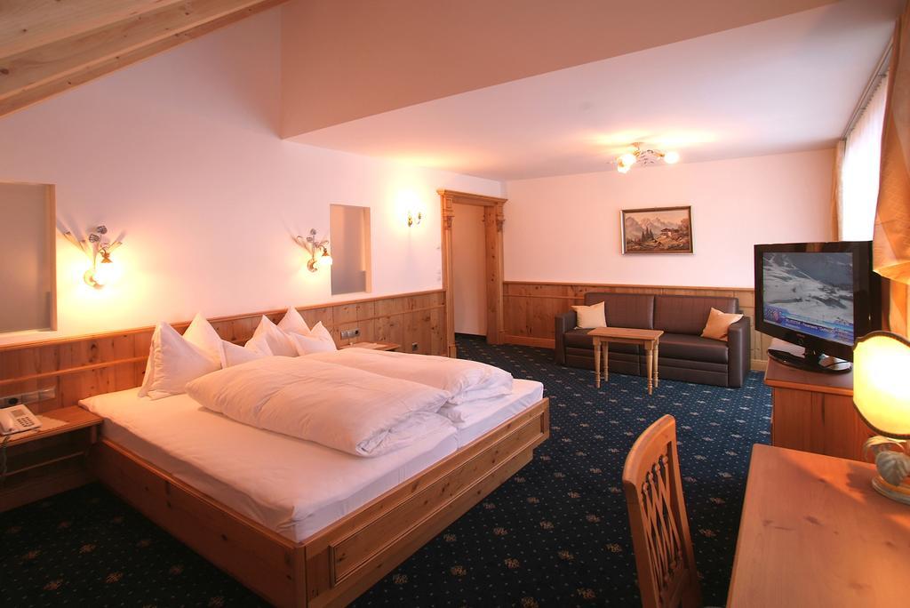 Hotel Fatlar Ischgl Rom bilde